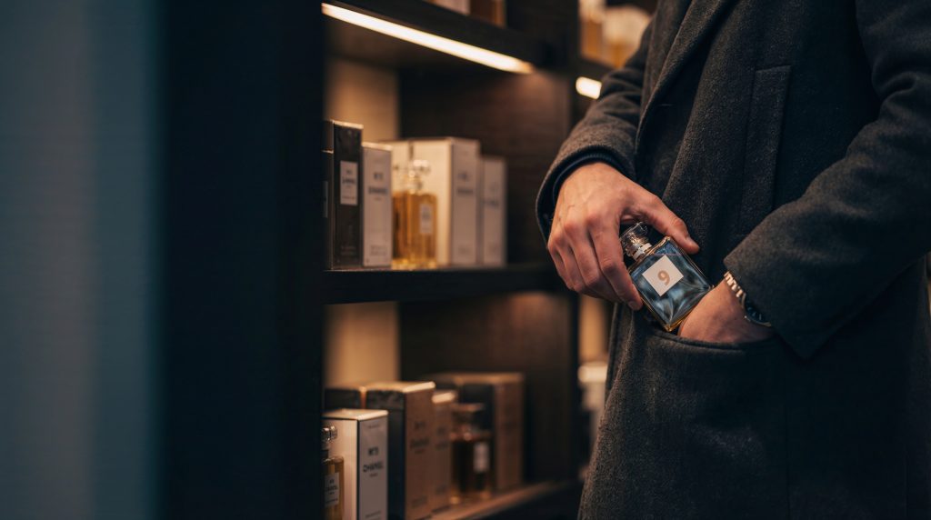 pabrik kosmetik bisnis wewangian